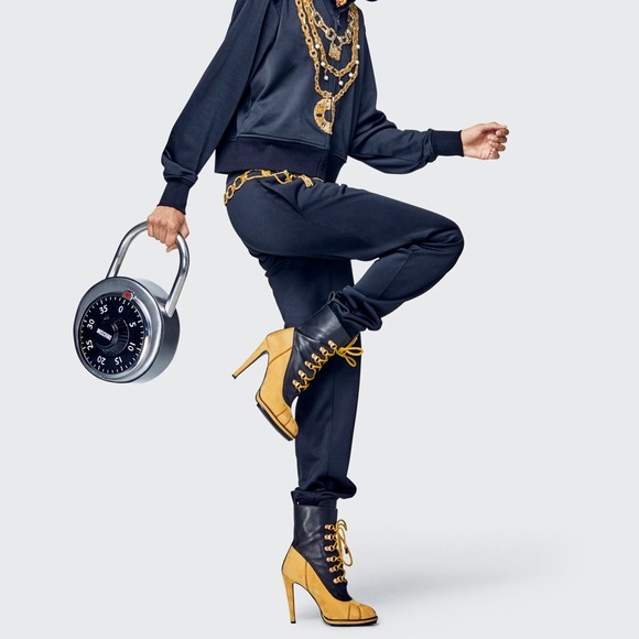 Moschino x H&M Limited Edition Leather Ankle Boots with Lacing - Picture 13 of 14